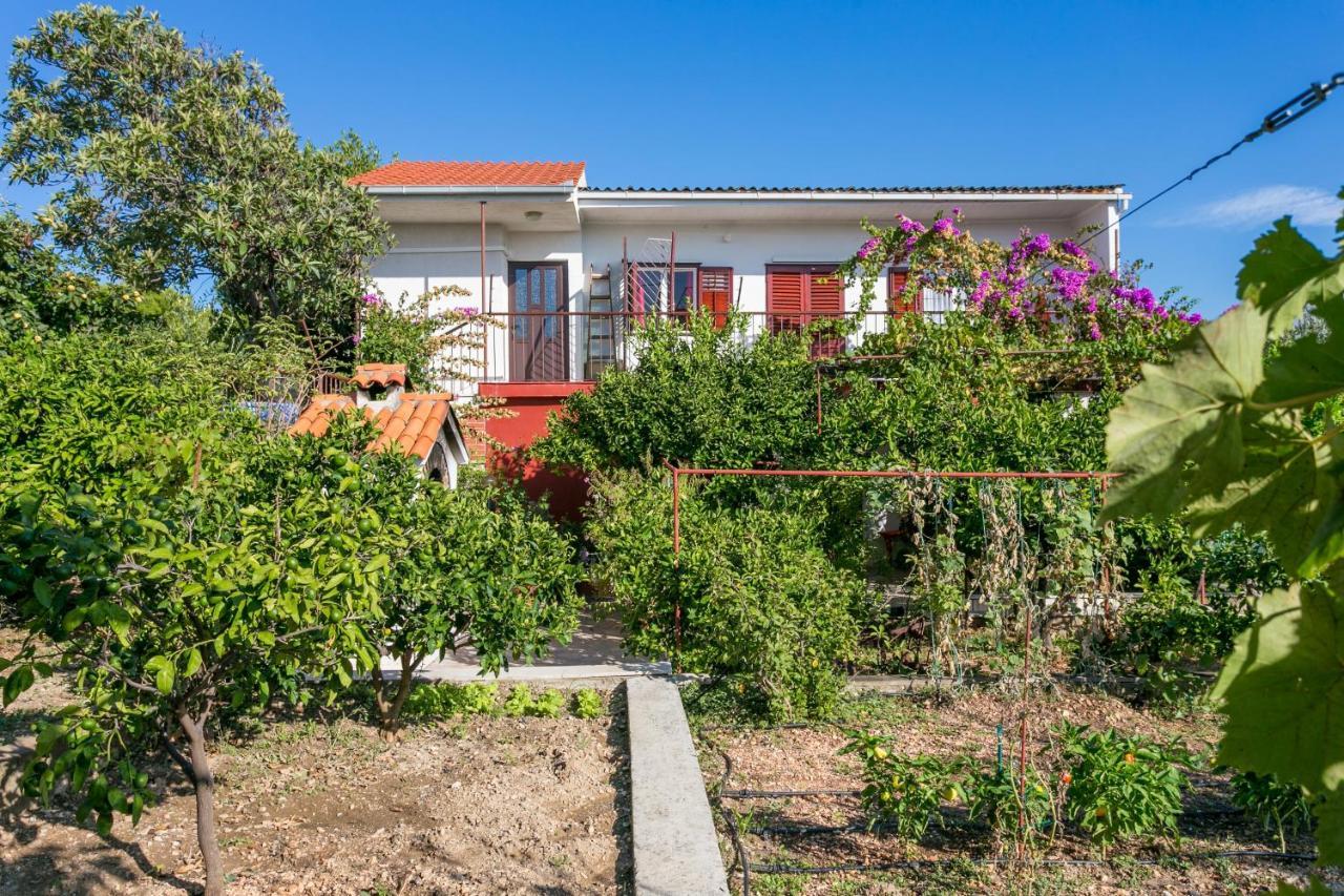 Apartments By The Sea Seget Vranjica, Trogir - 1038 Extérieur photo