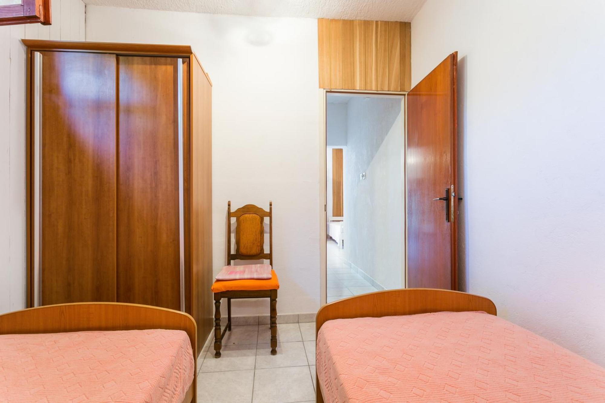 Apartments By The Sea Seget Vranjica, Trogir - 1038 Chambre photo